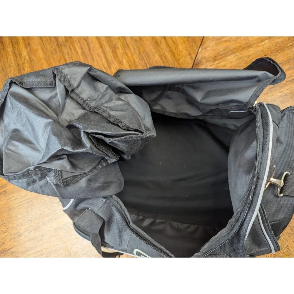 OGIO‎ Crunch Sports Duffle Bag Fitness Gym Pickleball Tennis Basketball Pocket